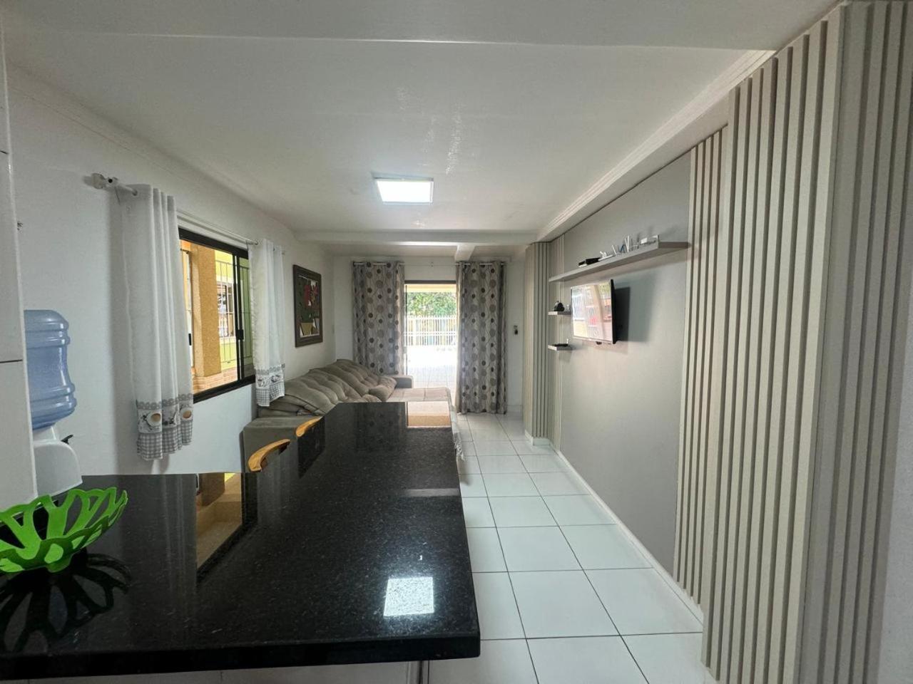 Residencial Montoski 봄비나스 외부 사진